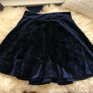 Velvet skirt